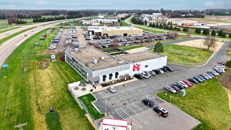 NNN Flex Building - Pet Boarding / Grooming