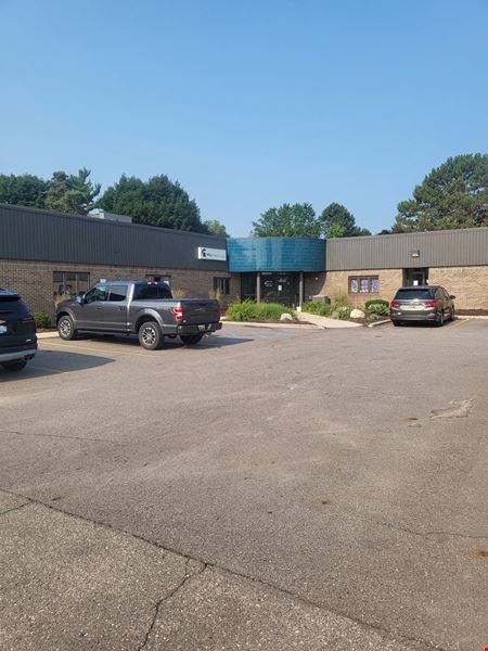 Commercial space at 7335 Westshire Drive in Lansing