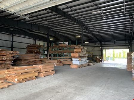 Industrial Warehouse & Yard