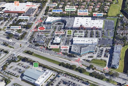 Retail space for Rent at 13601 S Dixie Hwy in Miami