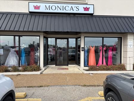 Retail space for Rent at 2719 S Caraway Rd in Jonesboro