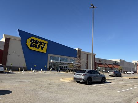 Lakeview Pointe Shopping Center
