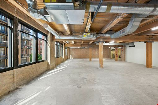 626 W Jackson