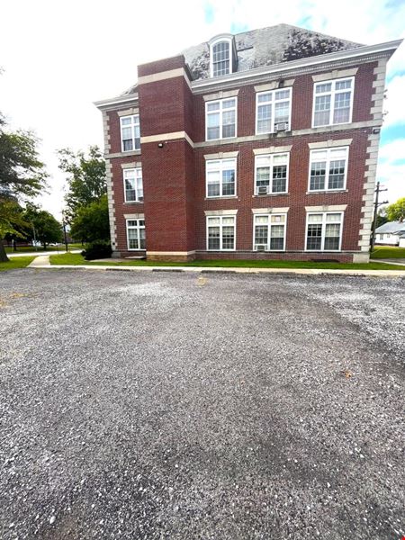 MacMurray Hall 
