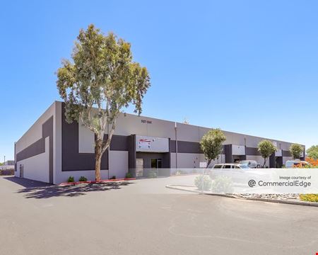 Industrial space for Rent at I-10 West Business Park in Phoenix