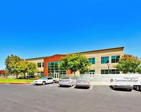 Del Paso Corporate Center