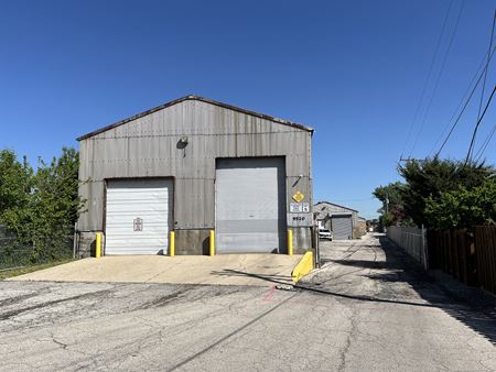 Industrial space for Rent at 9520 Seymour Ave., in Schiller Park