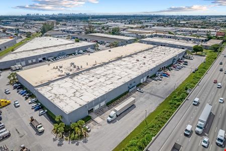 Industrial space for Rent at 7860 NW 76th Avenue, in Miami