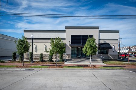Retail space for Rent at 3230 Severn Avenue in Metairie