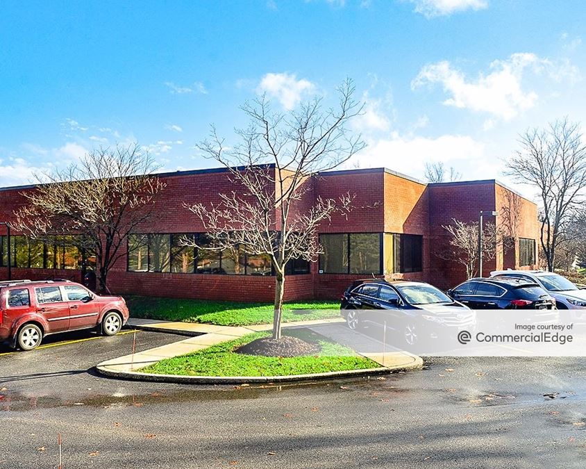 Greenspring Corporate Center - 1922 Greenspring Drive