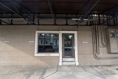 Retail space for Rent at Prime Magazine St Retail Space in New Orleans
