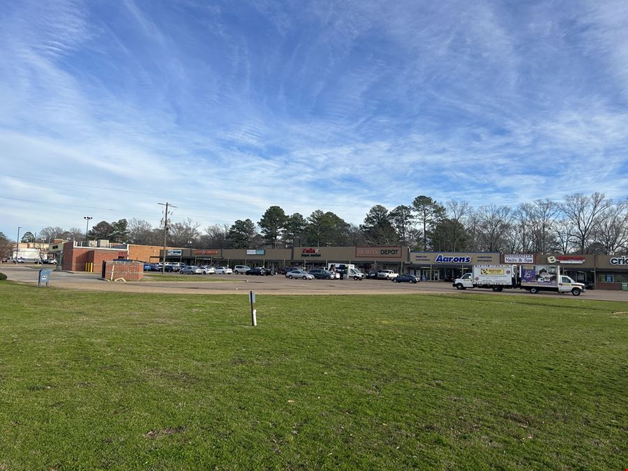 McLaurin Mart
