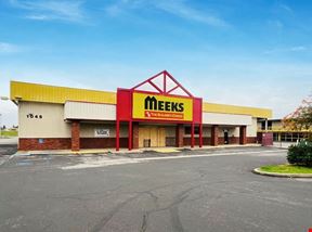 ±89k SF (6 BLDGS) Meek’s Lumber & Hardware