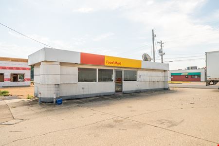 Highway 7 North / Corner Retail