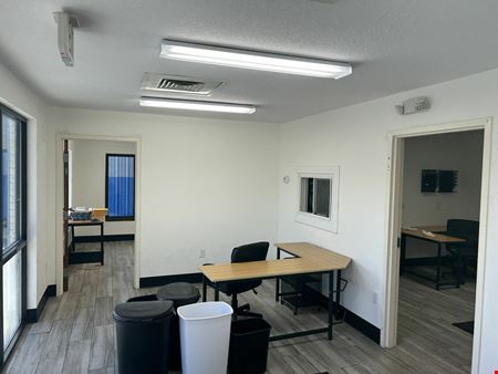 Net-Leased Corporate-Guaranteed Distribution Facility