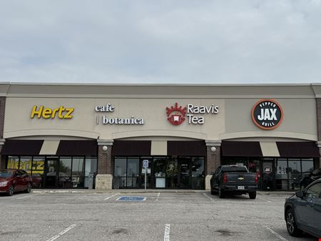 LAKESIDE PLAZA - SUBLEASE