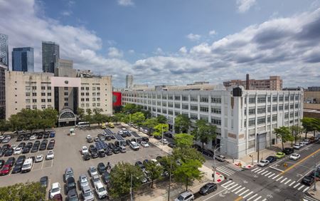 Office space for Rent at Queens Atrium in New York