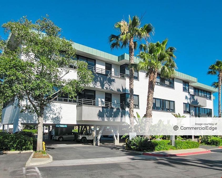 Ocean Pointe