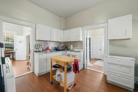 123 Park Ave / 1306 Flint Pl