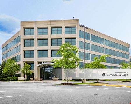 Office space for Rent at Three Parkwood Crossing in Indianapolis