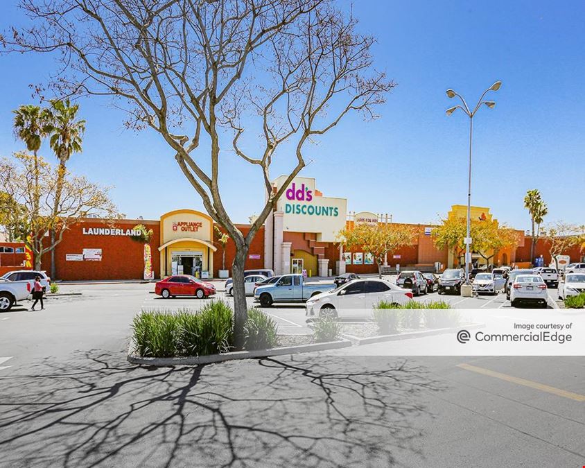 Mission Promenade 1527 Mission Avenue, Oceanside, CA 92054