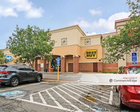 Retail space for Rent at Meriden Mall in Meriden