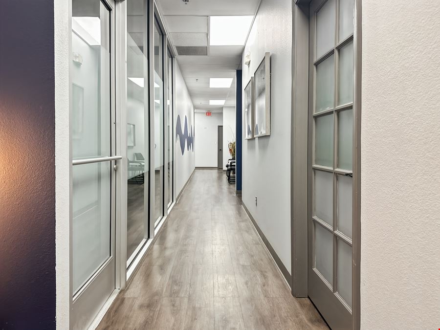Regus - Albuquerque - Riverside Plaza Ln