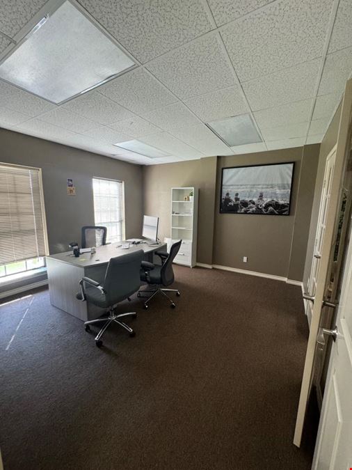 2511 Texas | For Lease