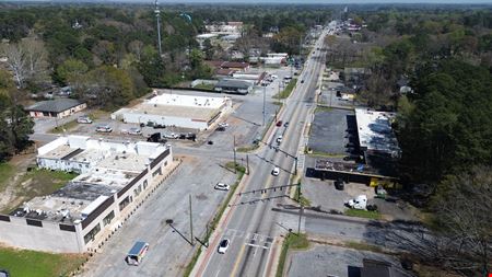 3850 Glenwood Rd | Multi-Tenant Retail Strip | Decatur, GA