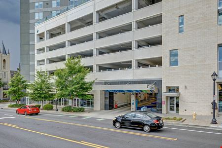 106 W Washington St