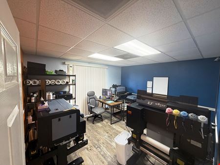 Industrial Flex Unit 3 for Lease