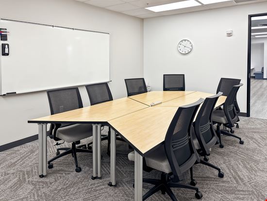 Regus - Carmel - Congressional Blvd
