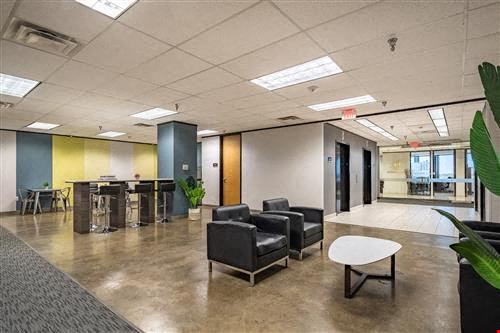 Workstyle Flexible Spaces - 8330-8360 Lyndon B Johnson Fwy