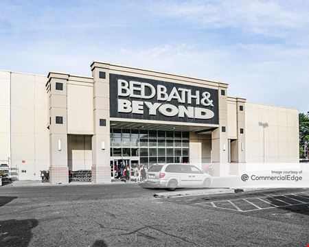 Retail space for Rent at 72-15 25th Avenue in East Elmhurst