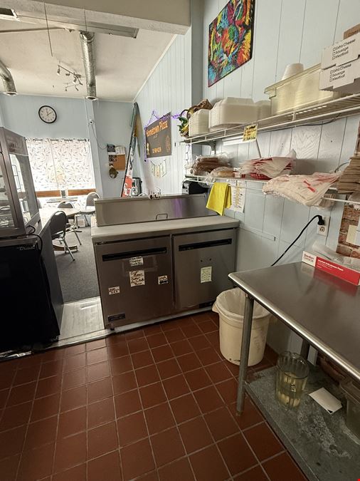 Former Home Town Pizza - Pizza & Sub Shop