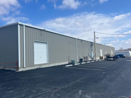 FOR LEASE: 1,250 SF Warehouse/Office Space in Ozark