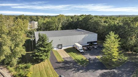 Industrial space for Rent at 700 O'Neill Drive in Hebron