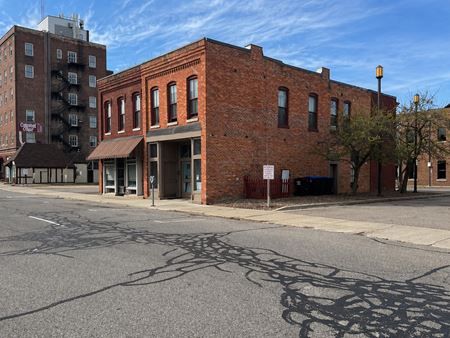Retail space for Sale at Downtown Ypsilanti Mixed-use / Investment for Sale in Ypsilanti