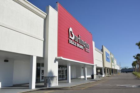 Retail space for Rent at Gateway Town Center in Jacksonville