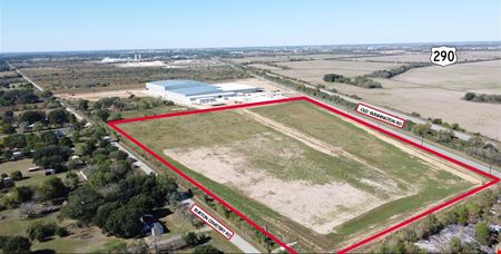 Commercial space at Burton Cemetery Road and Kickpoo Road in Waller