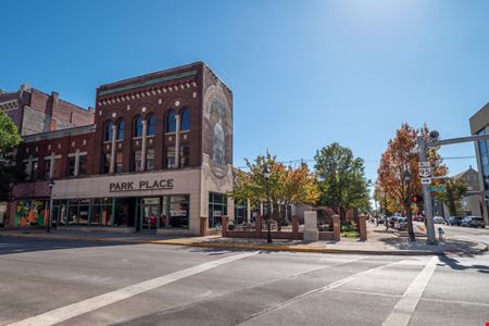 143 W Center St