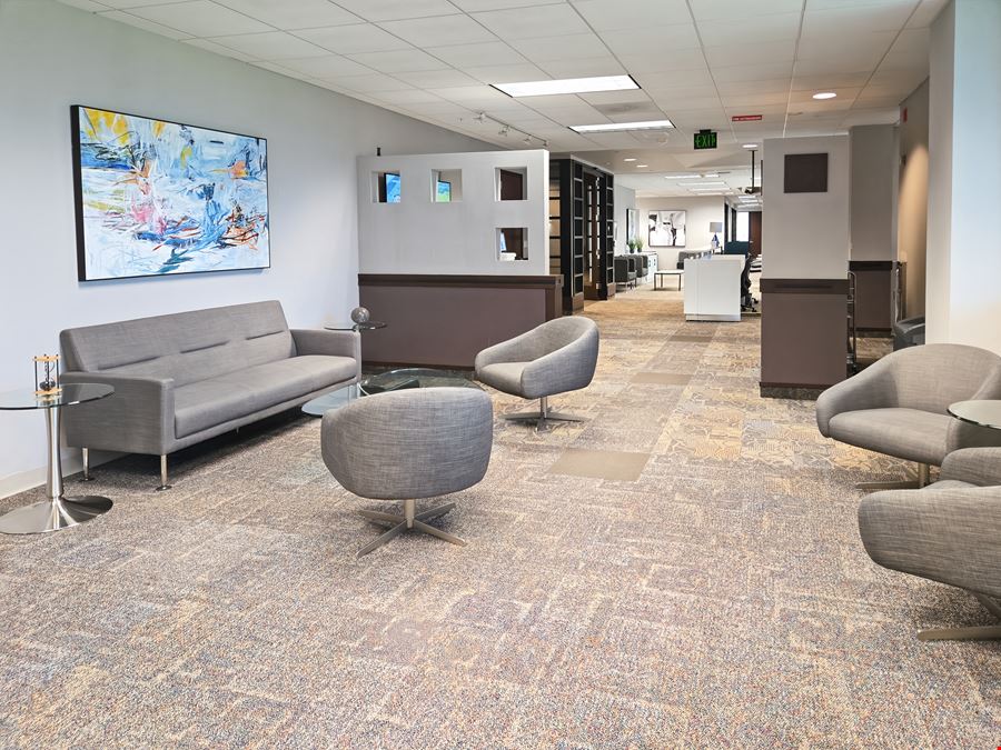 Regus - Cedar Rapids - N River Blvd