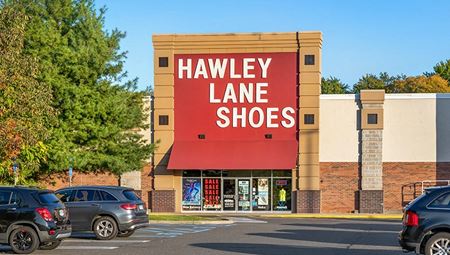 Retail space for Rent at Shelton Square in Shelton