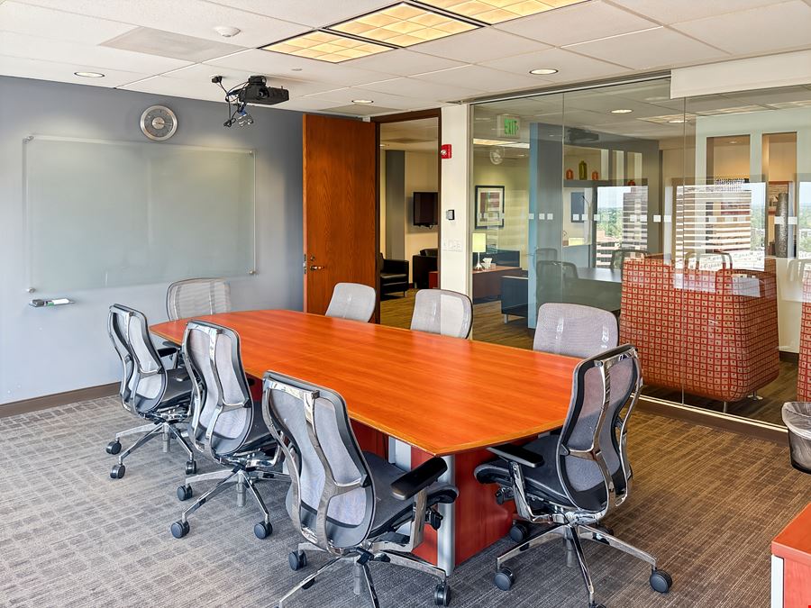 Regus - Denver - DTC Corporate Center III
