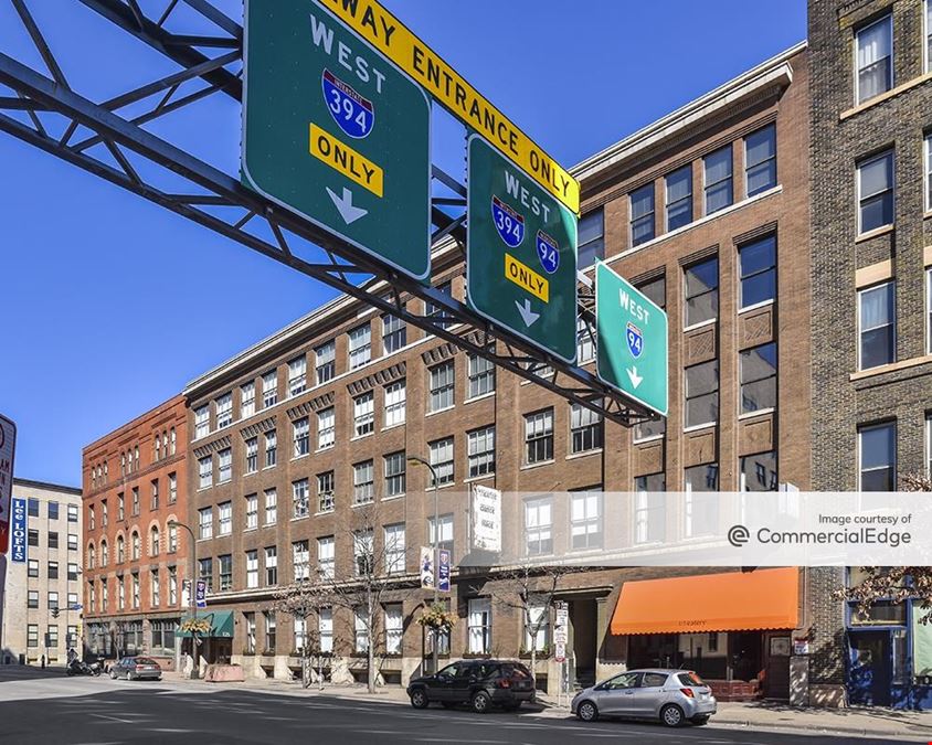 Savoie Building