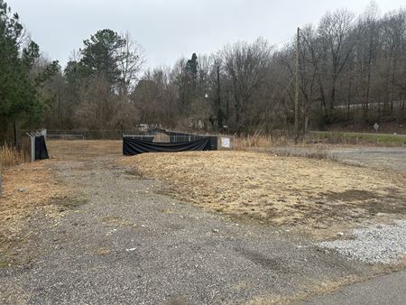 VacantLand space for Rent at 1312 Borden Ave in Leeds