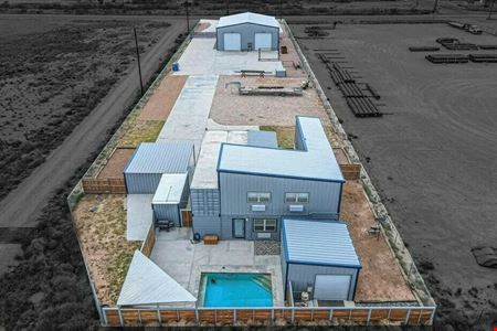 Industrial space for Sale at Industrial Space & Housing w/ Pool in Midland