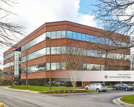 Office space for Rent at Parkway Center in Hanover