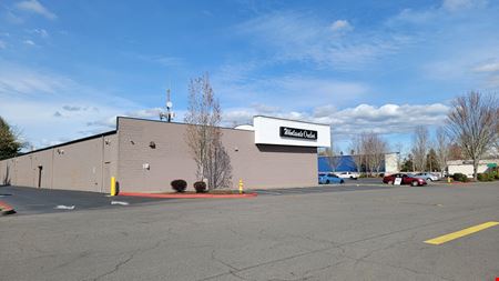 Chelsica Plaza (100)
