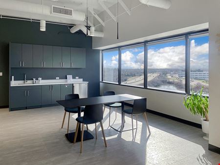 Regus - Westmont - Oakmont Plaza Drive